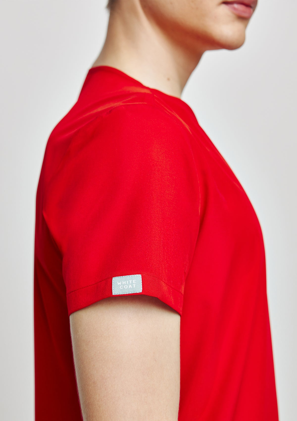 5-Pocket MoveTech® Scrub Top - Men / Cherry Pop