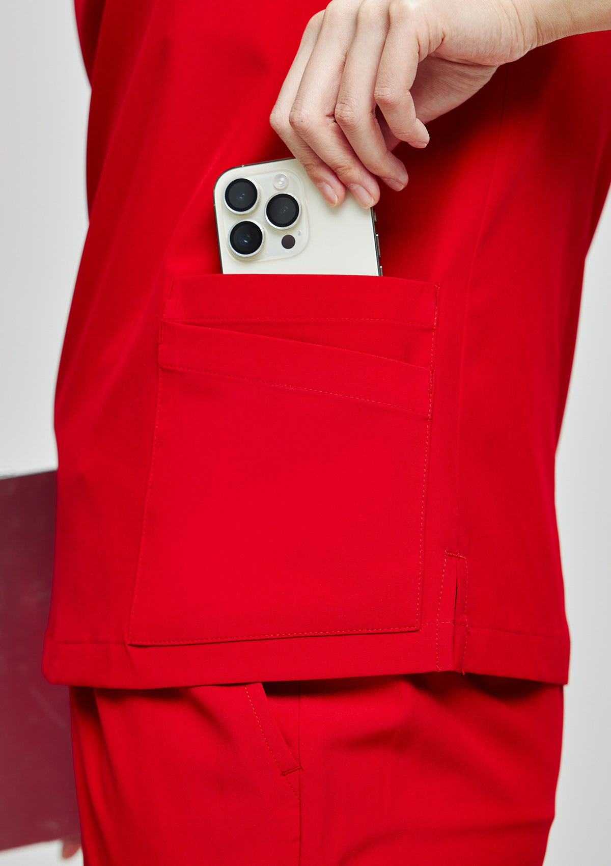 5-Pocket MoveTech® Scrub Top - Women / Cherry Pop