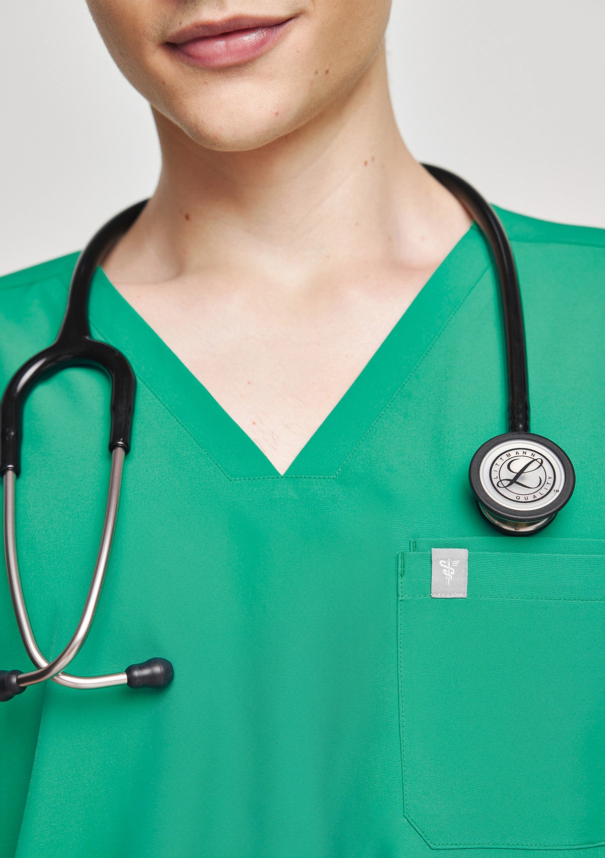 4-Pocket MoveTech® Scrub Top - Men / Cactus