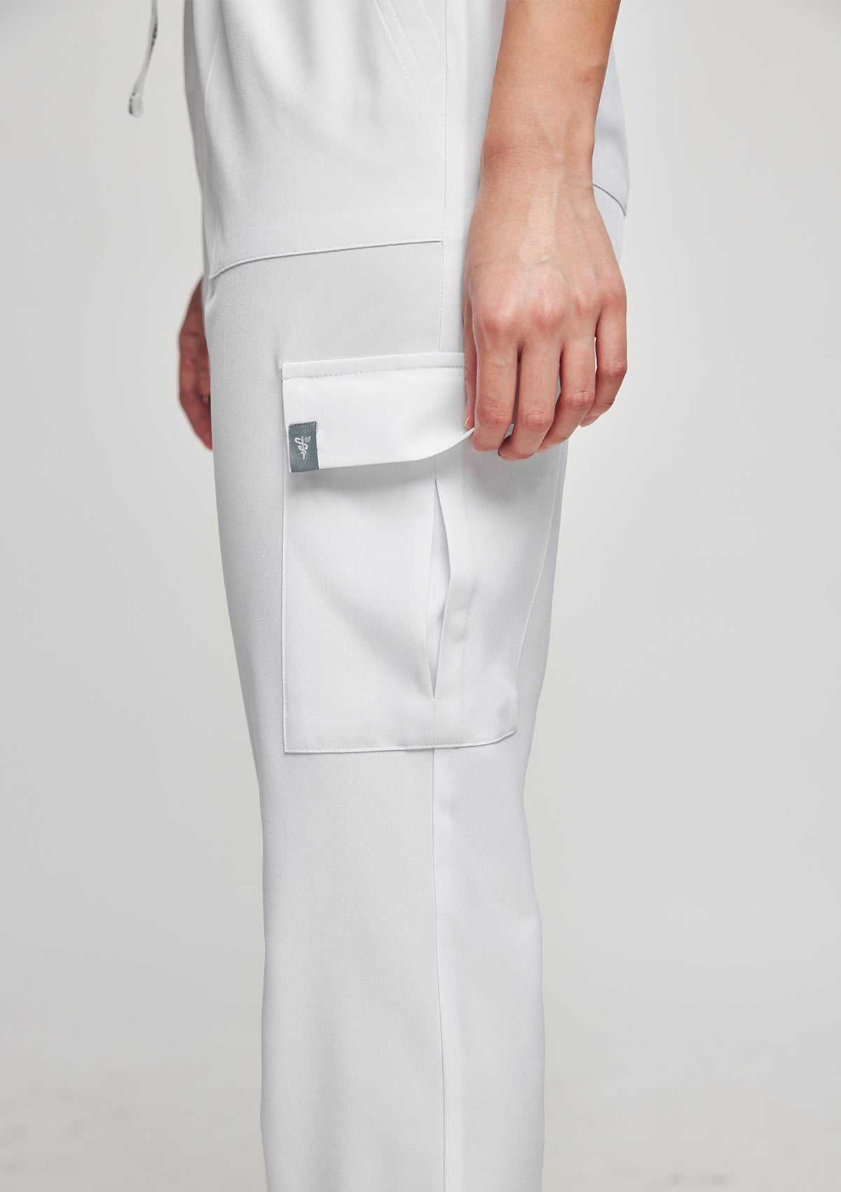 Straight Cut MoveTech® Scrub Pants - Women / Industrial White
