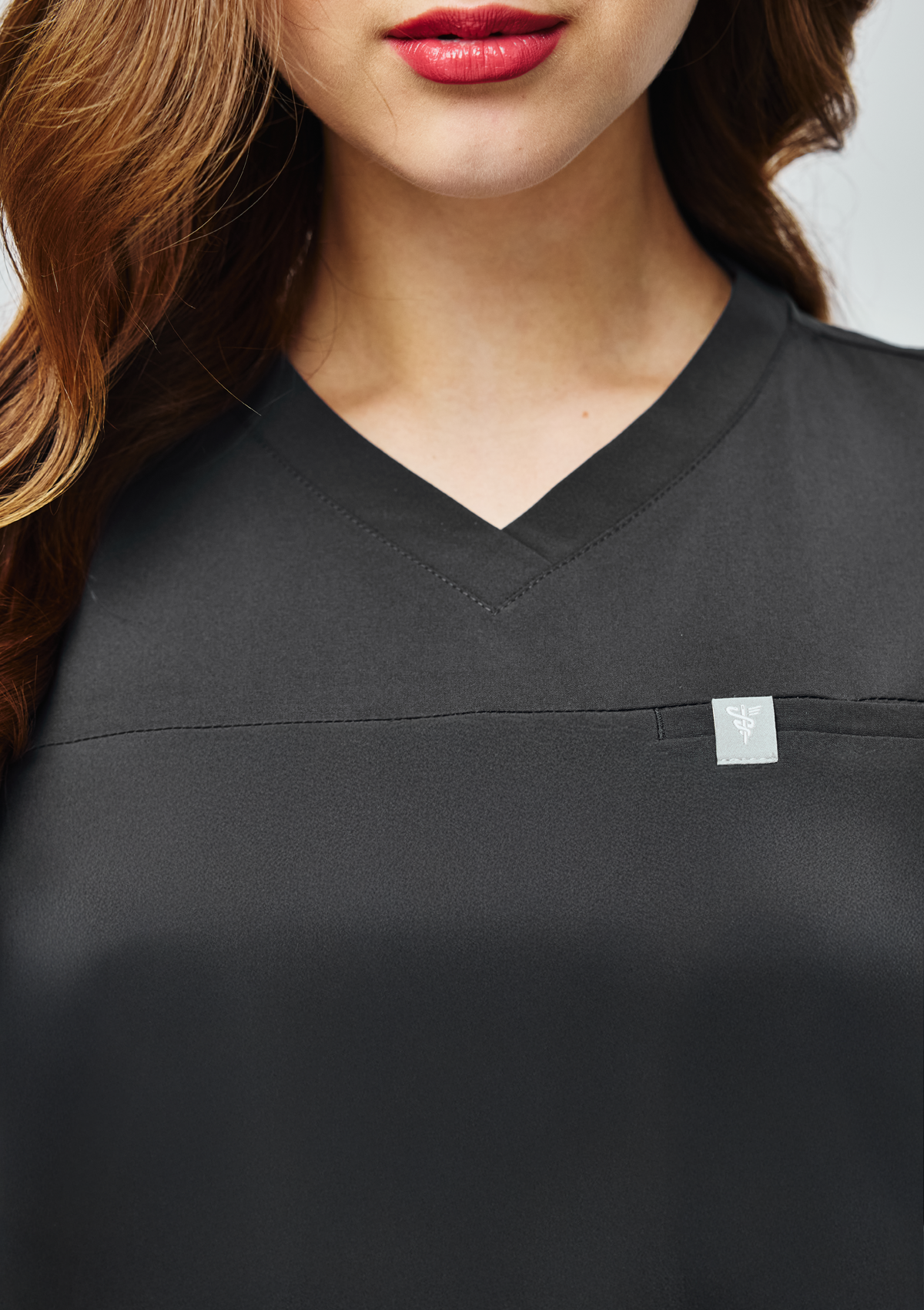 3-Pocket MoveTech® Scrub Top Core+ - Women / Graphite