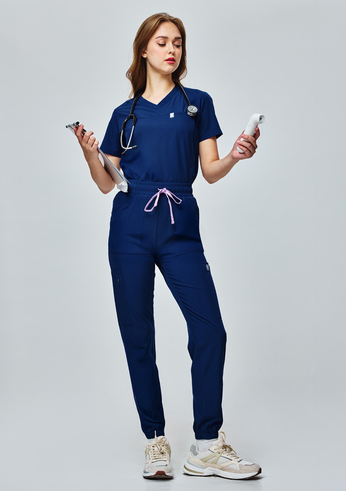 Regular Waistband Jogger MoveTech® Scrub Pants Core+ - Women / Navy