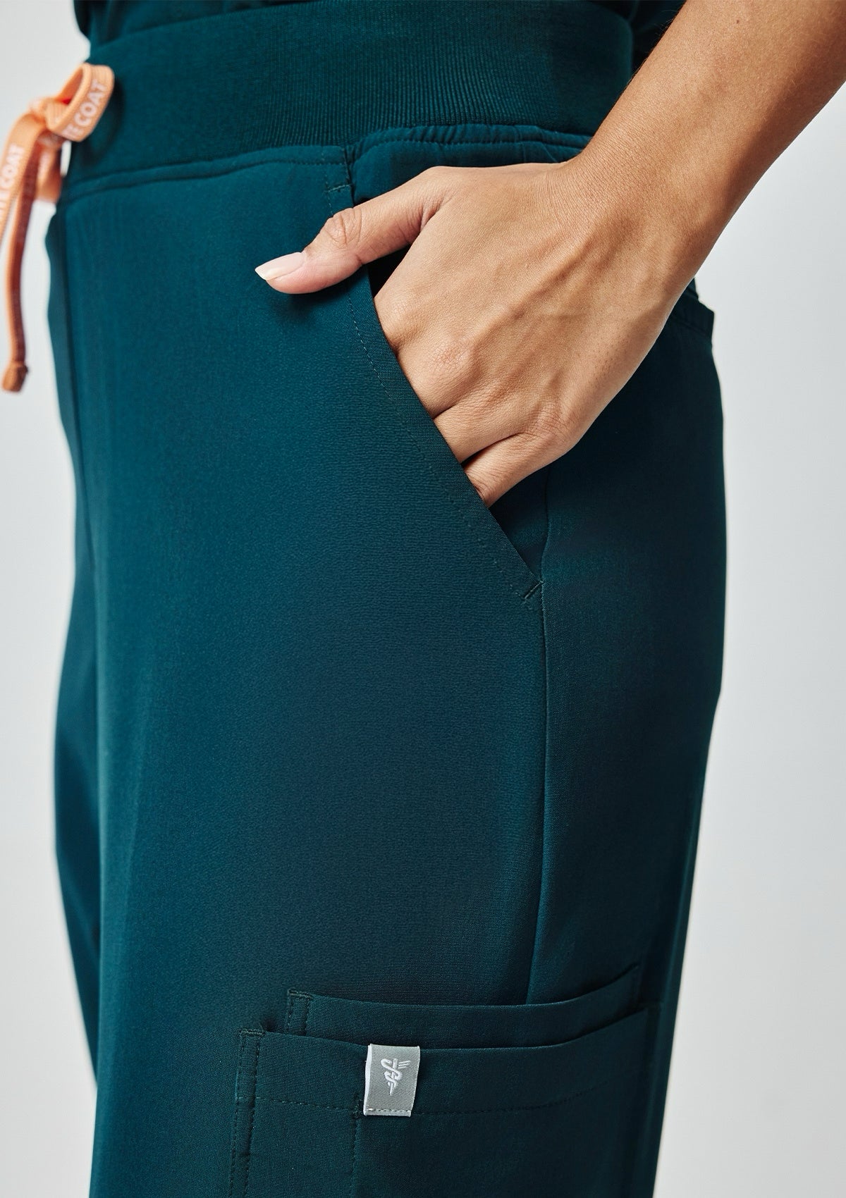 Jogger MoveTech® Scrub Pants - Women / Deep Teal