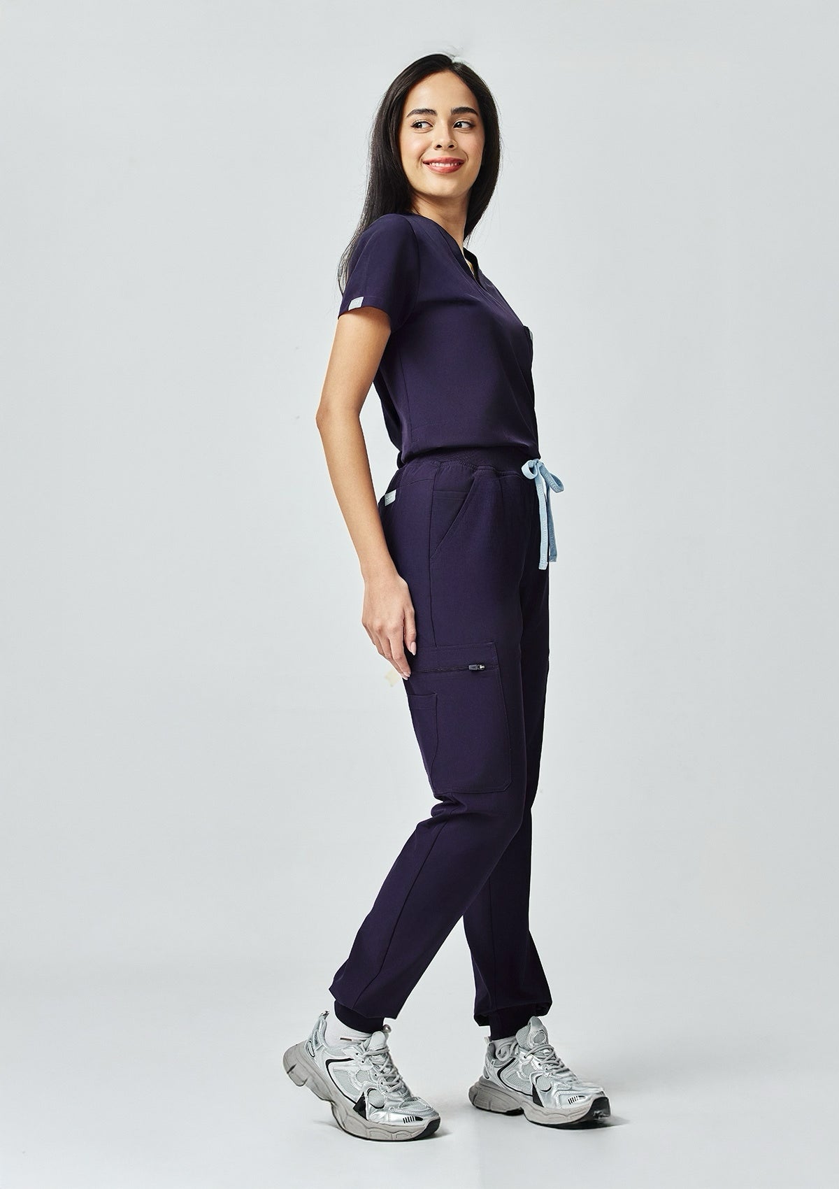Jogger MoveTech® Scrub Pants - Women / Midnight Purple