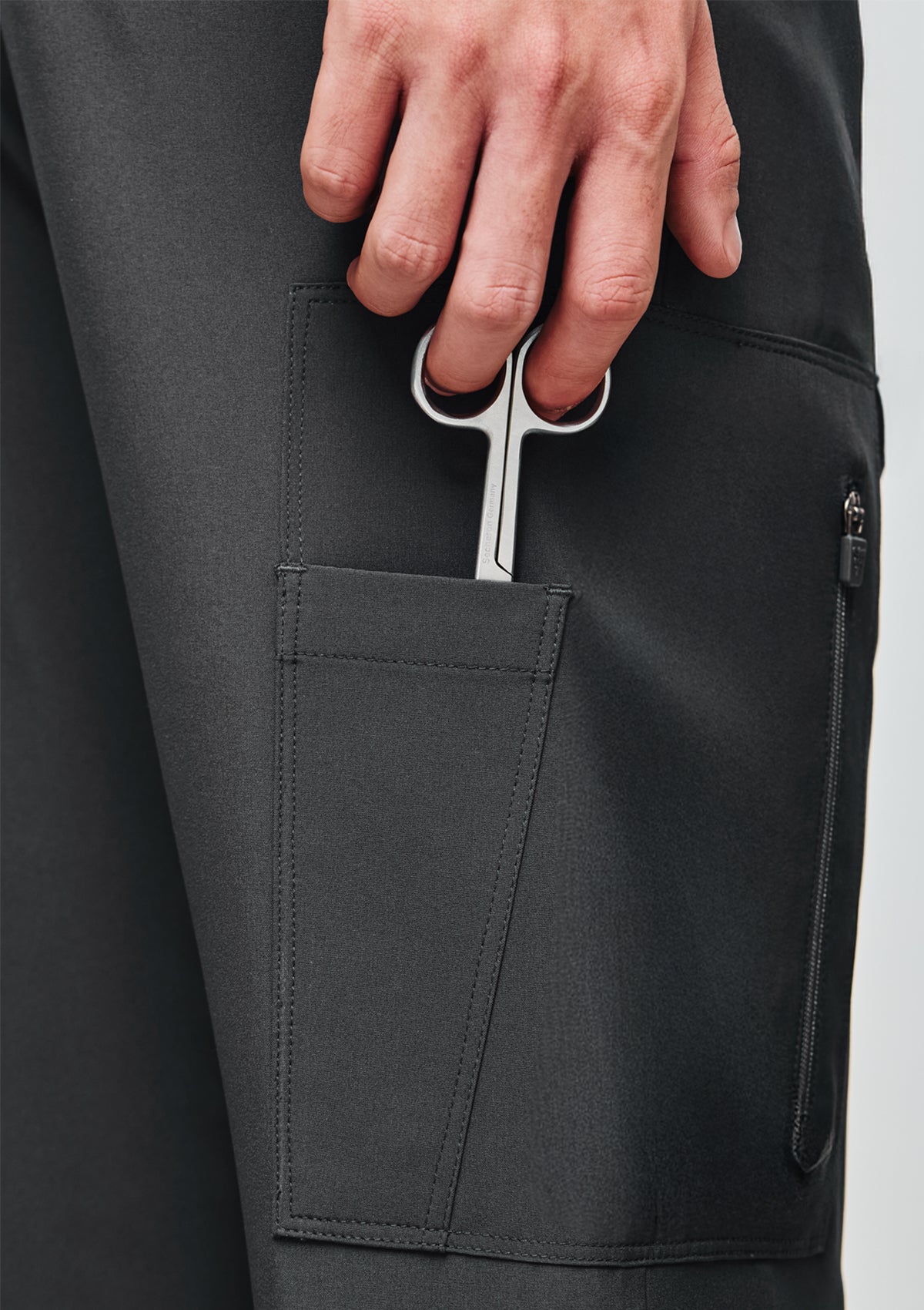 Ribbed Straight Cut MoveTech® Scrub Pants Core+ - Men / Graphite