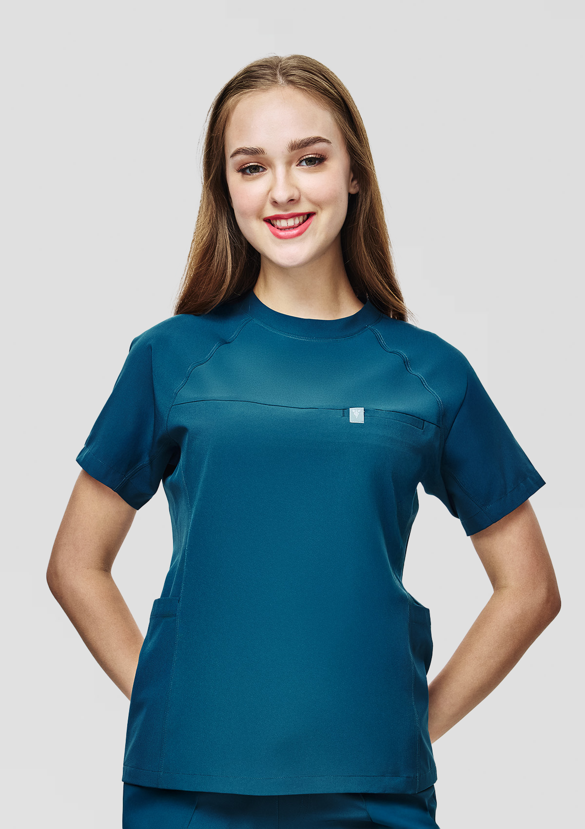 Round Neck MoveTech® Scrub Top Core+ - Women / Pacific Tide