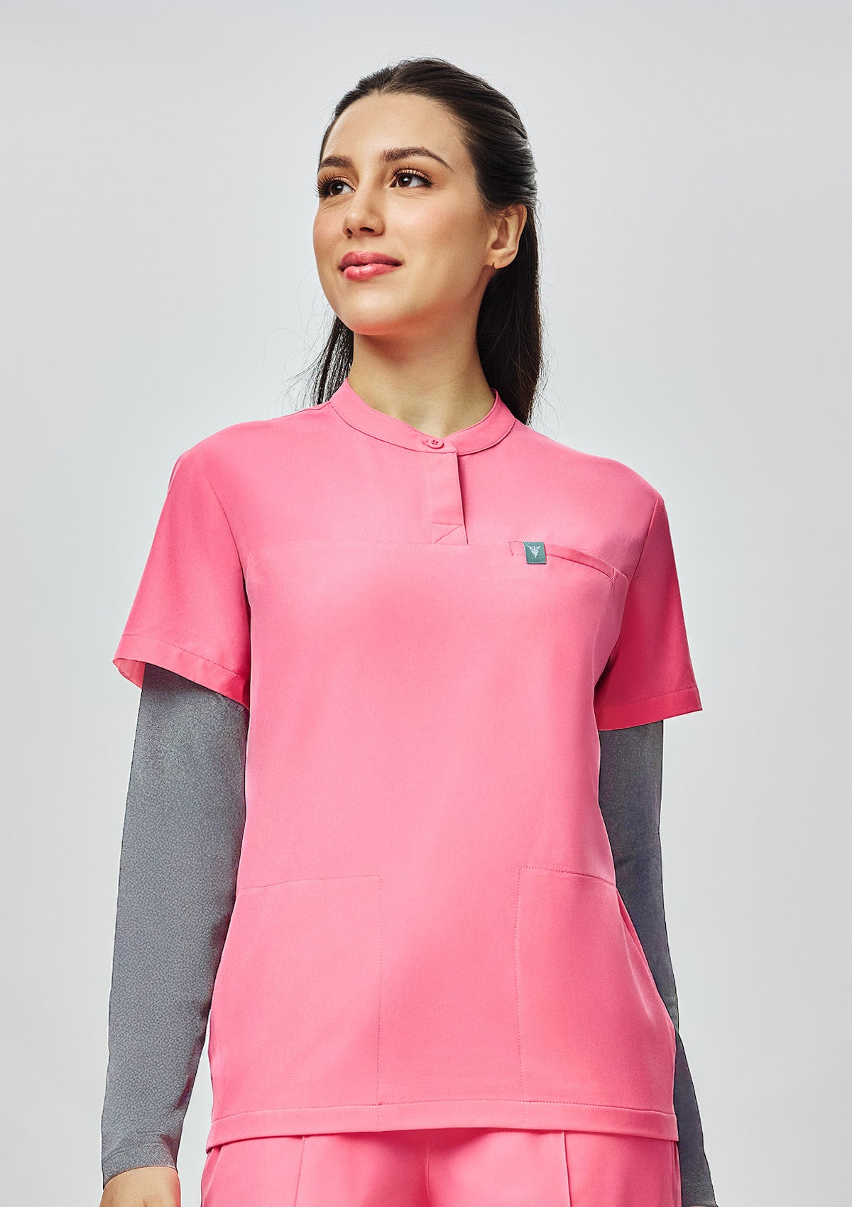 Band Collar MoveTech® Scrub Top Core+ - Women / Hyper Pink