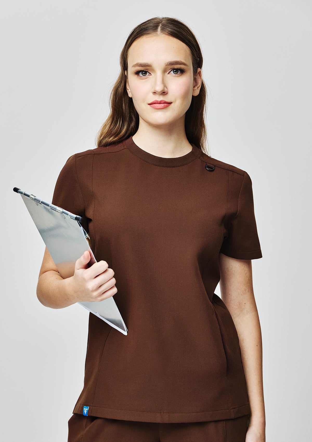 Ribbed Round Neck Scrub Top - Women / Dark Cacao