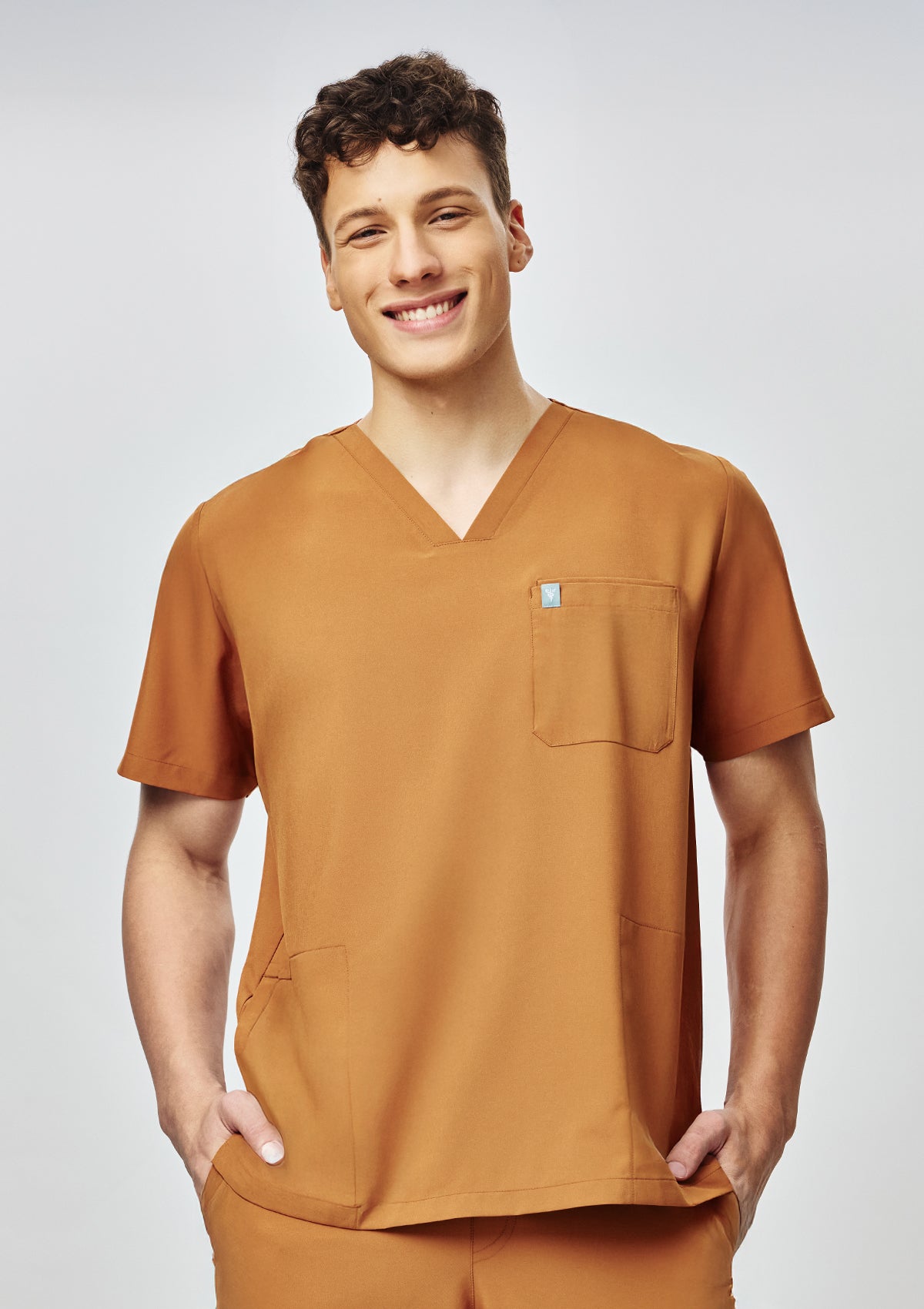 4-Pocket MoveTech® Scrub Top - Men / Caramel