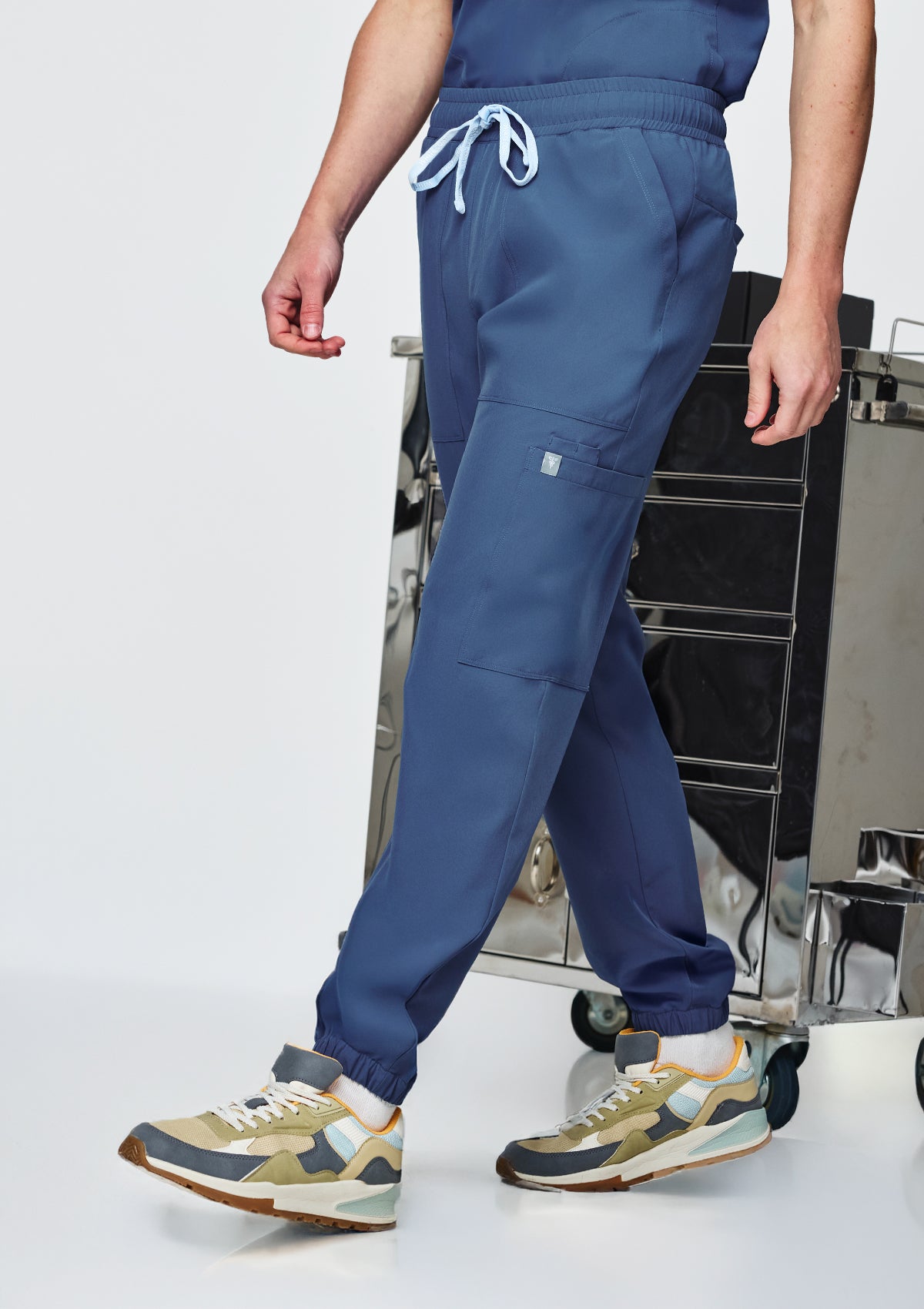 Regular Waistband Jogger MoveTech® Scrub Pants Core+ - Men / Steel Blue