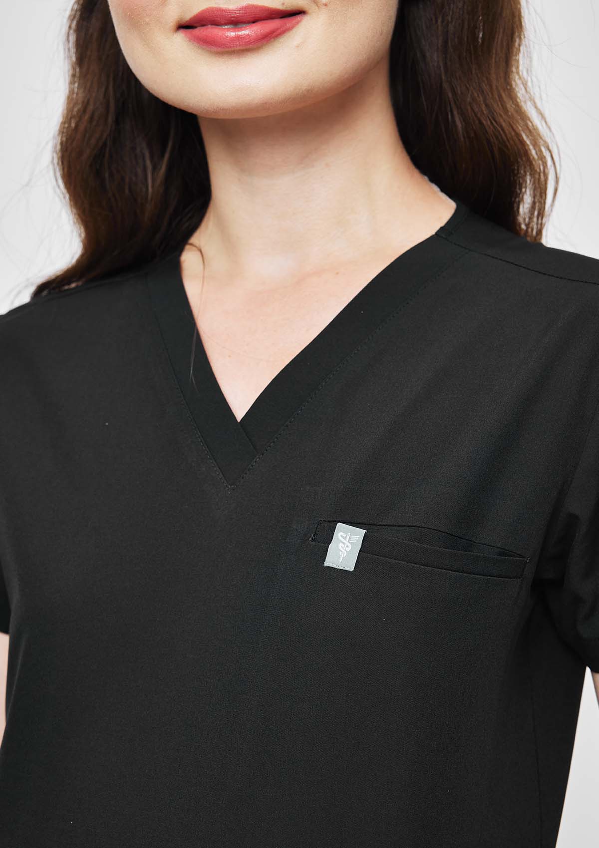 5-Pocket MoveTech® Scrub Top - Women / So Black