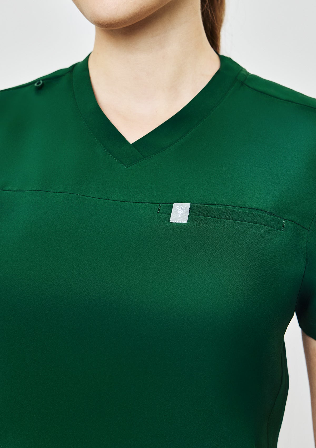 3-Pocket MoveTech® Scrub Top Core+ - Women / Evergreen