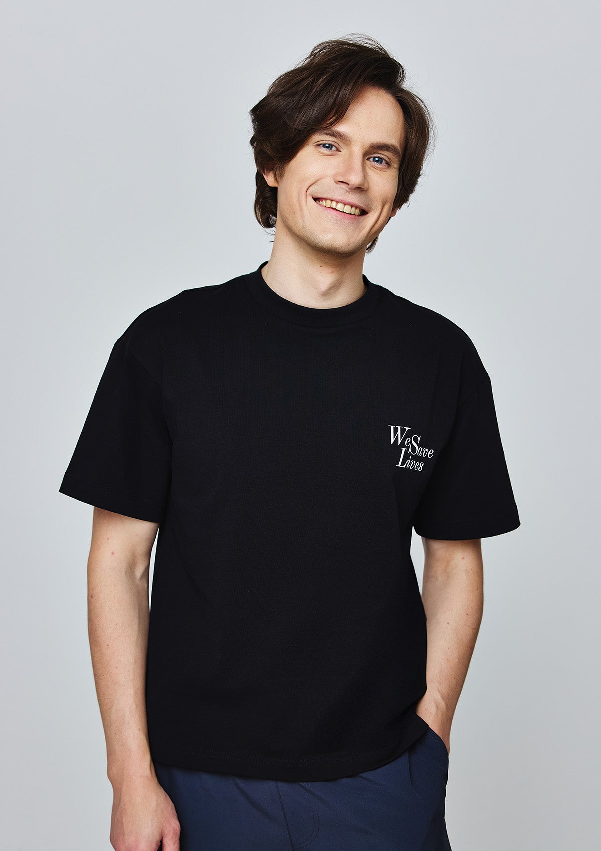 We Save Lives T-Shirt Men / Black