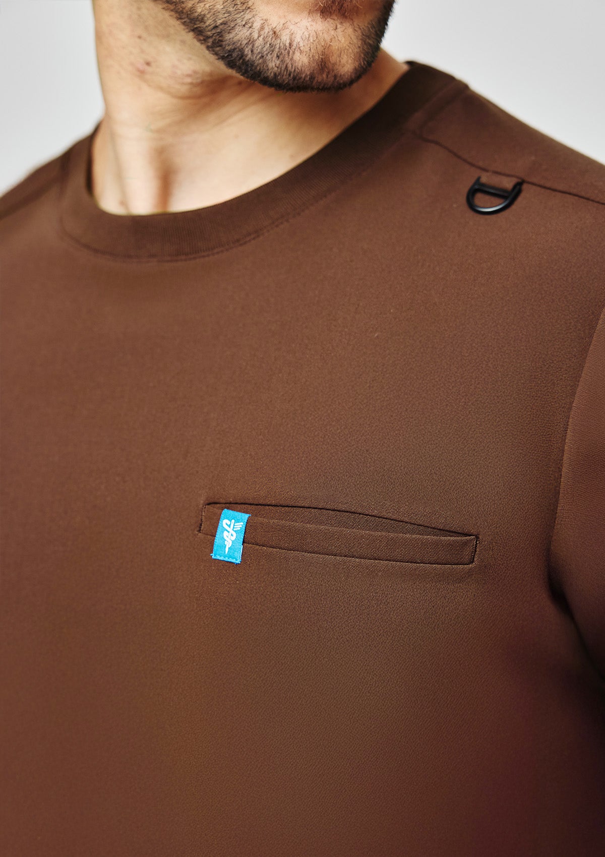 Ribbed Round Neck Scrub Top - Men / Dark Cacao