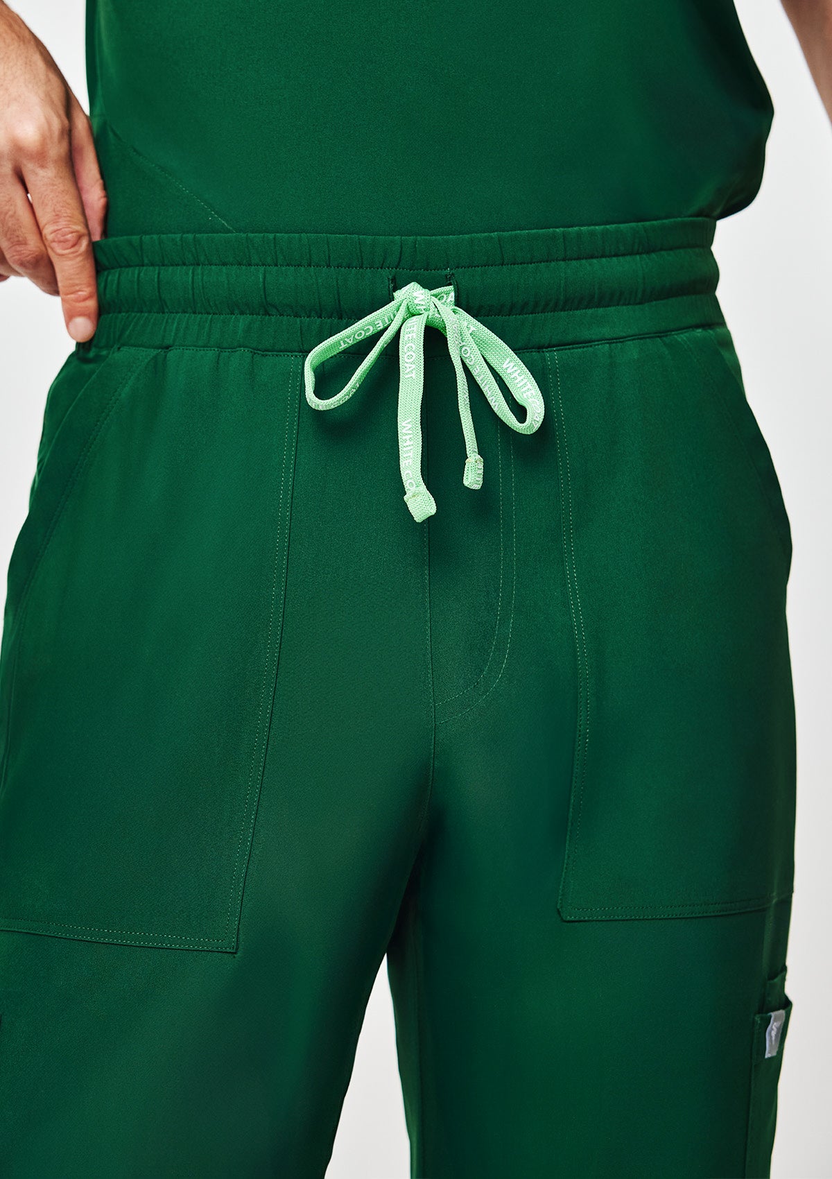 Regular Waistband Jogger MoveTech® Scrub Pants Core+ - Men / Evergreen