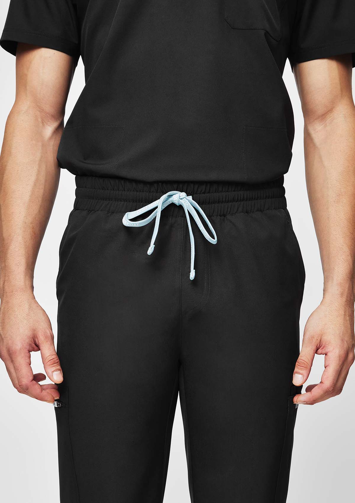Straight Cut MoveTech® Scrub Pants - Men / So Black