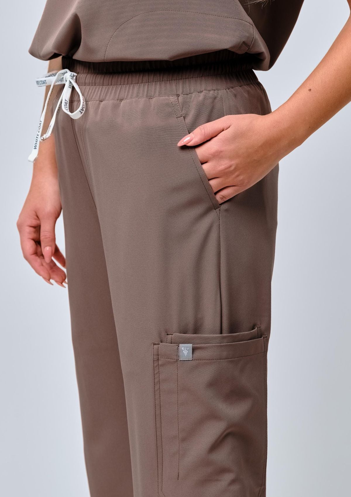 Tapered MoveTech® Scrub Pants - Women / Taupe