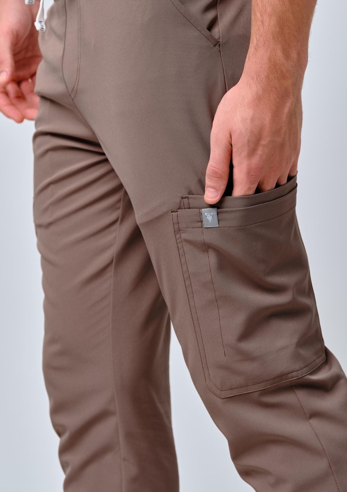 Jogger MoveTech® Scrub Pants - Men / Taupe