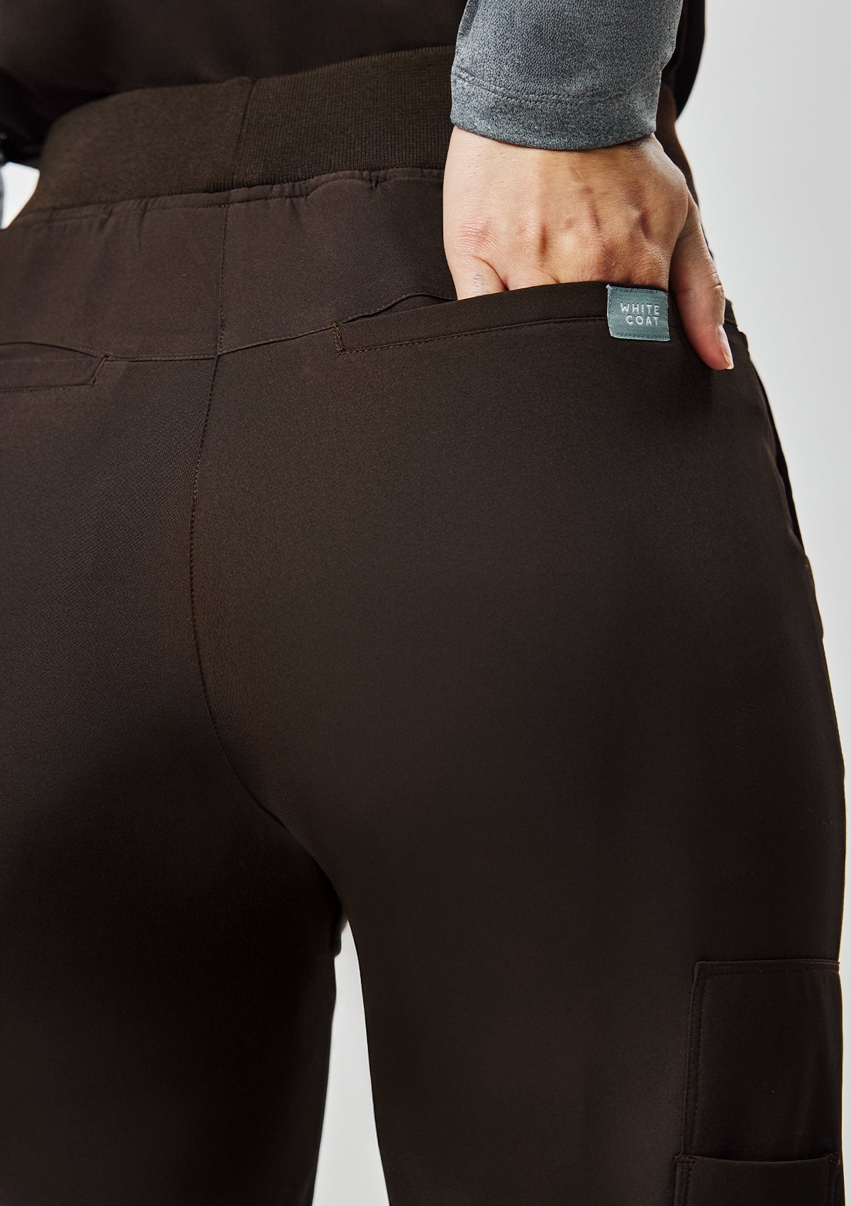 Ribbed Straight Cut MoveTech® Scrub Pants Core+ - Women / Espresso