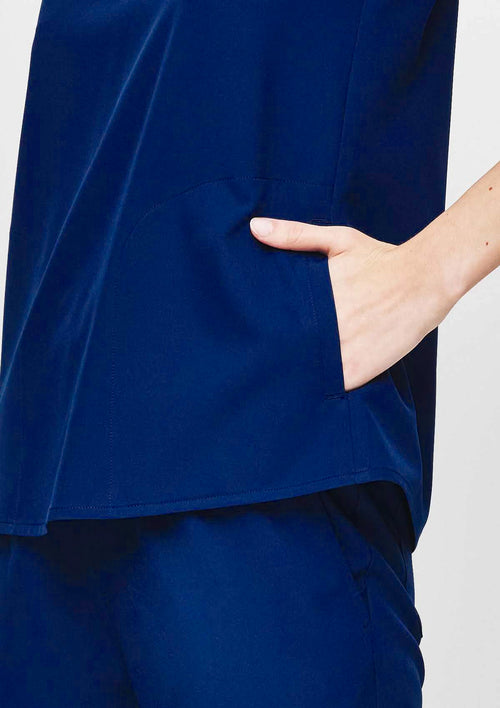 Mandarin MoveTech® Scrub Top - Women / Navy