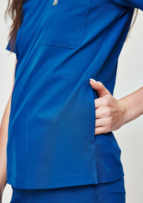 4-Pocket MoveTech® Scrub Top - Women / Cobalt Blue