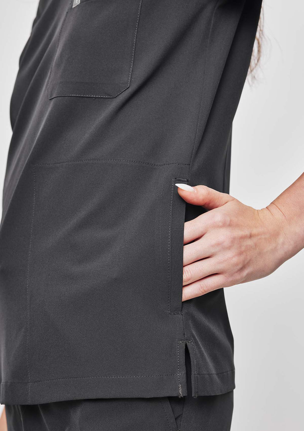 4-Pocket MoveTech® Scrub Top - Women / Graphite