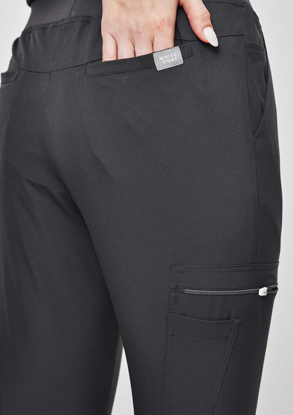 Jogger MoveTech® Scrub Pants - Women / Graphite