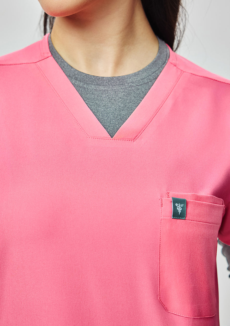 4-Pocket MoveTech® Scrub Top - Women / Hyper Pink