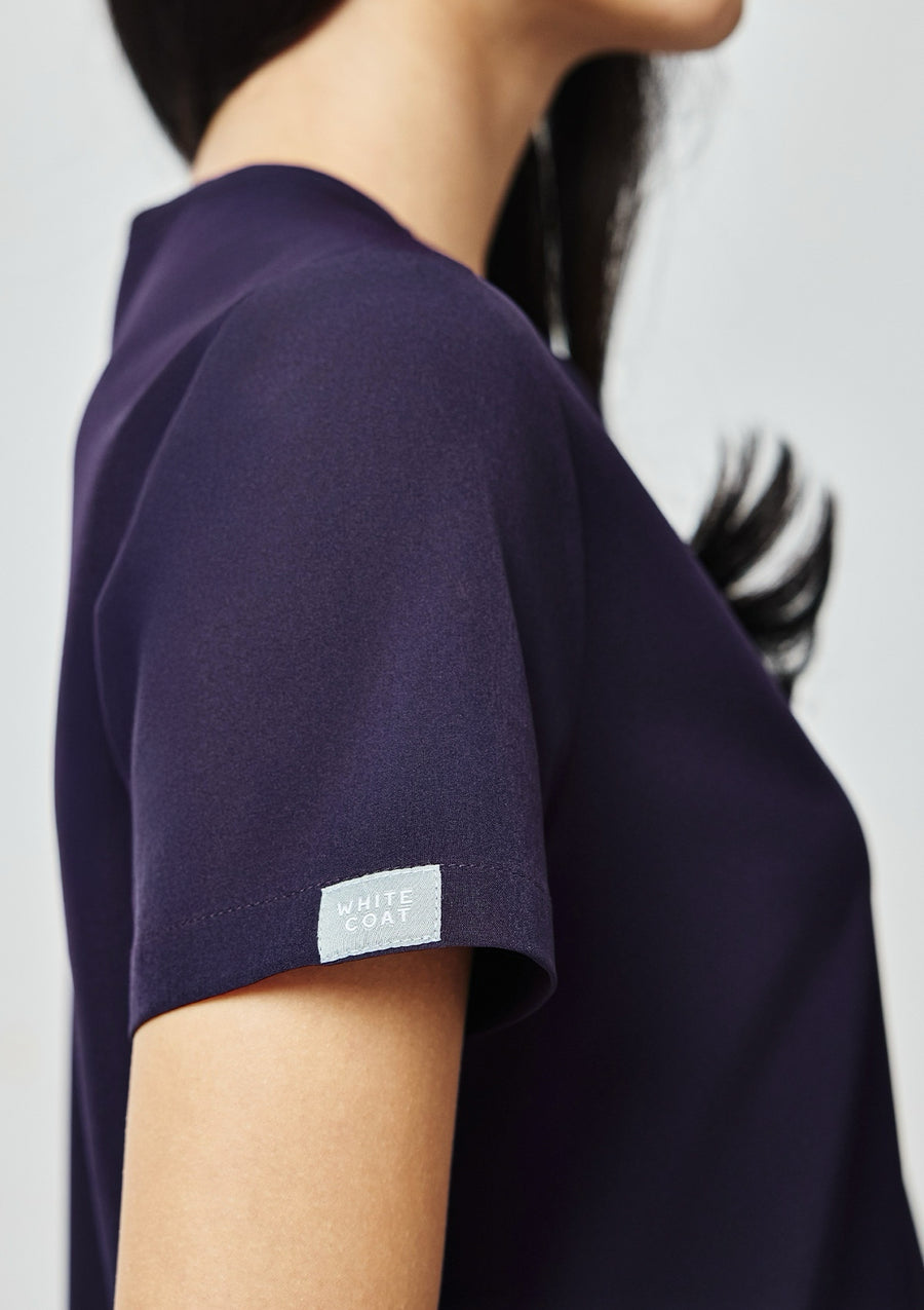 4-Pocket MoveTech® Scrub Top - Women / Midnight Purple