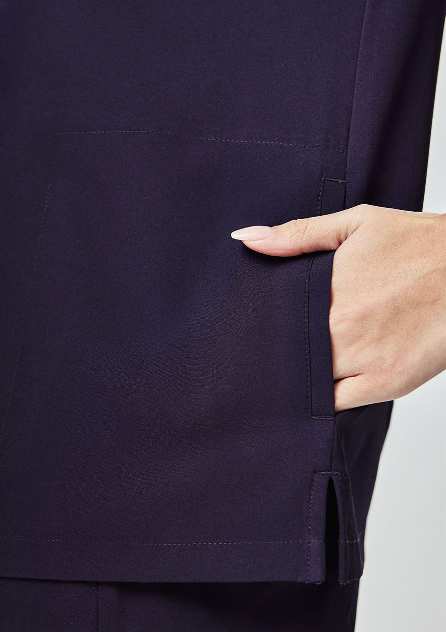 4-Pocket MoveTech® Scrub Top - Women / Midnight Purple