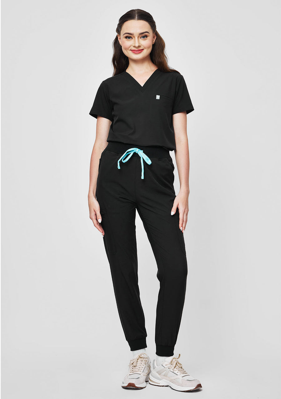 5-Pocket MoveTech® Scrub Top - Women / So Black