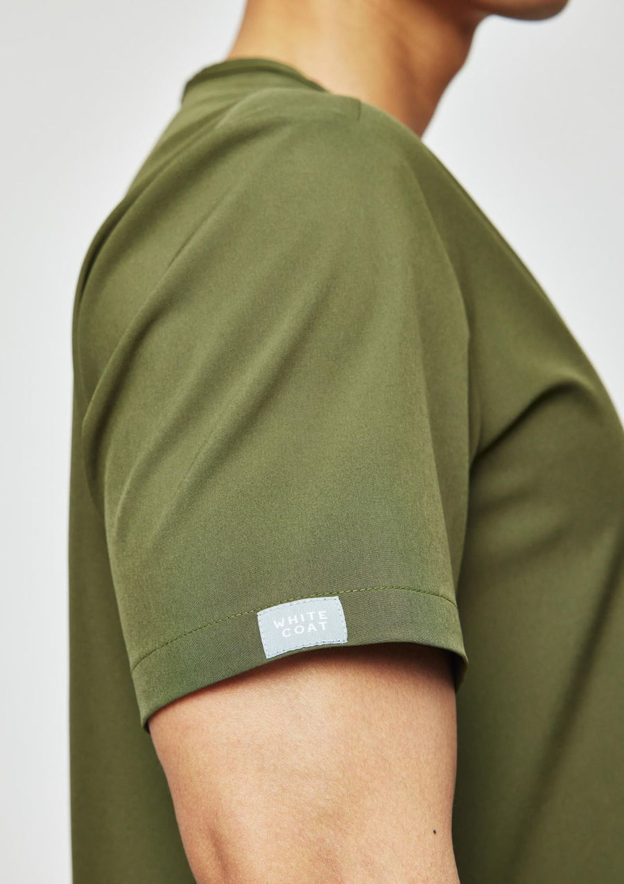 5-Pocket MoveTech® Scrub Top - Men / Forest Green