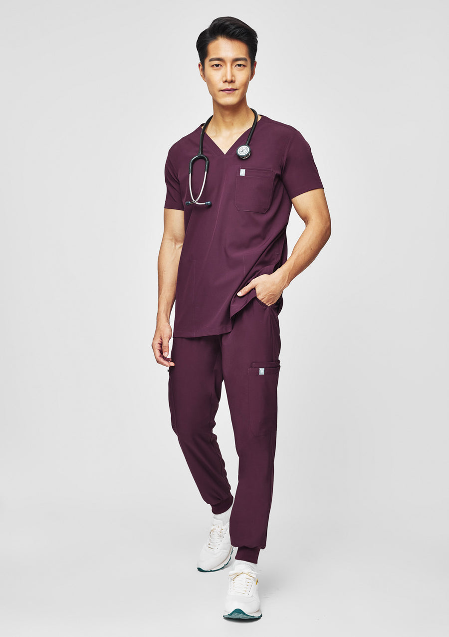 4-Pocket MoveTech® Scrub Top - Men / Merlot