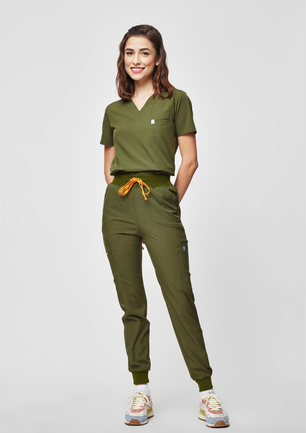 Jogger MoveTech® Scrub Pants - Women / Forest Green