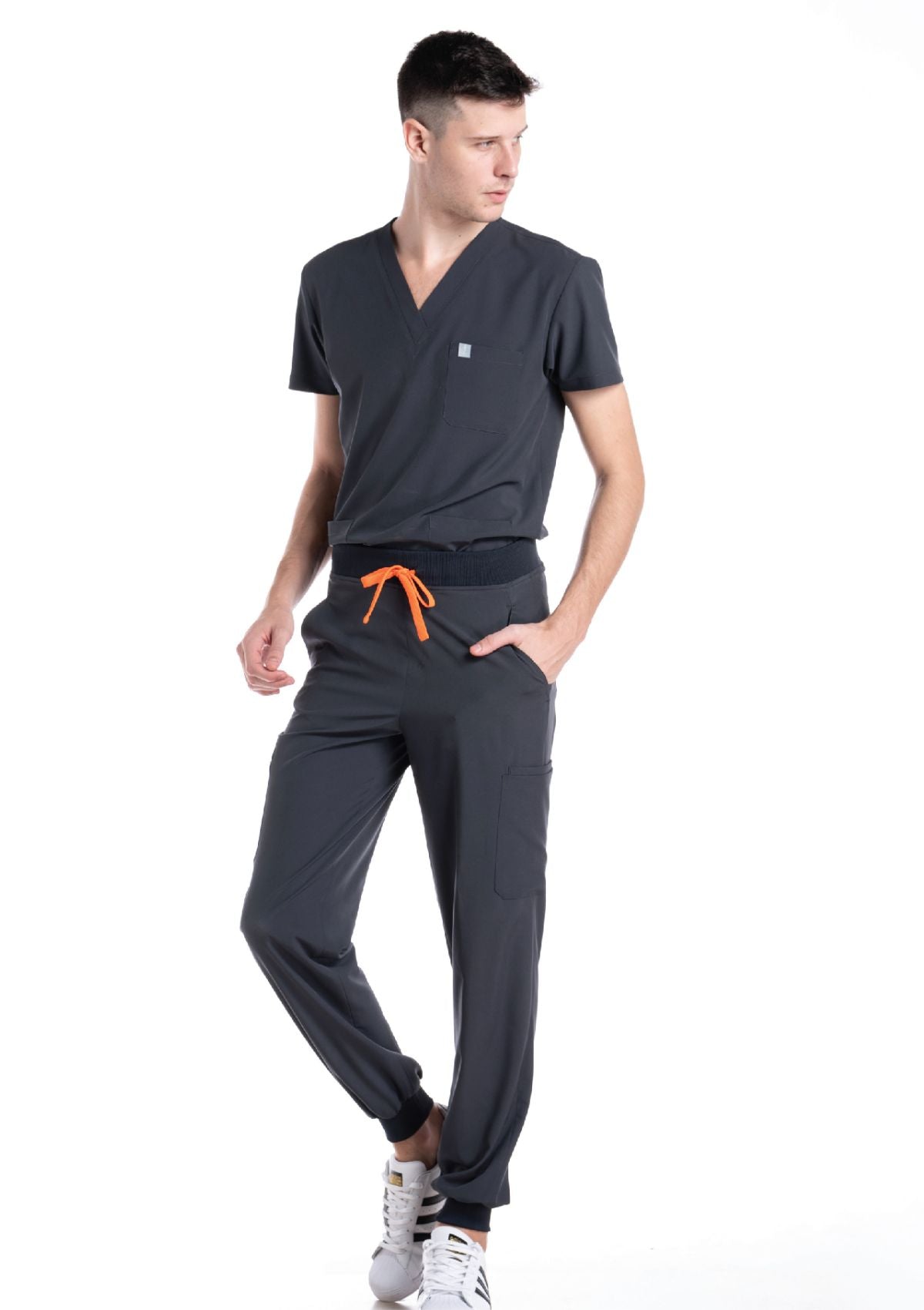 MoveTech® SCRUB SET SALE: 4-Pocket Top + Jogger Pants 2.0 - Men / Graphite