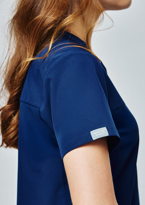 3-Pocket MoveTech® Scrub Top Core+ - Women / Navy