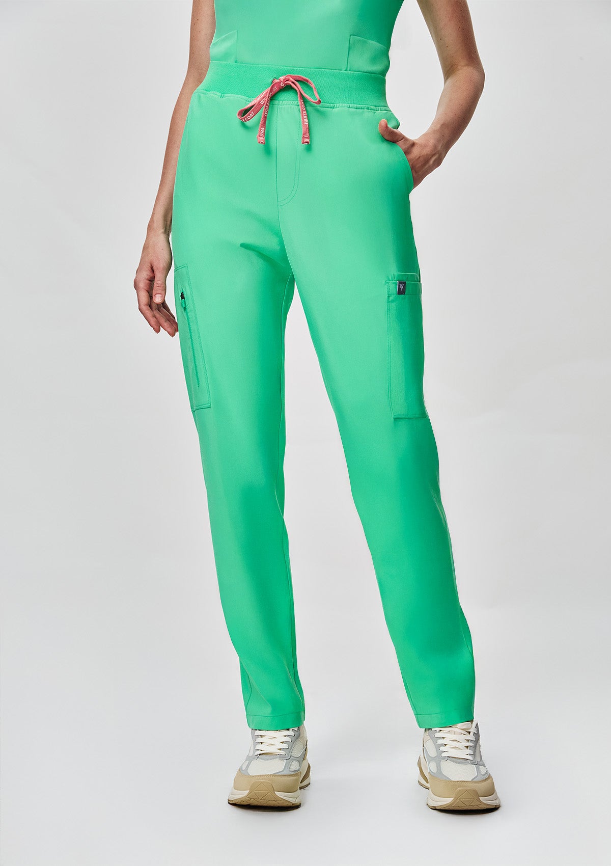Ribbed Straight Cut MoveTech® Scrub Pants Core+ - Women / Cool Mint
