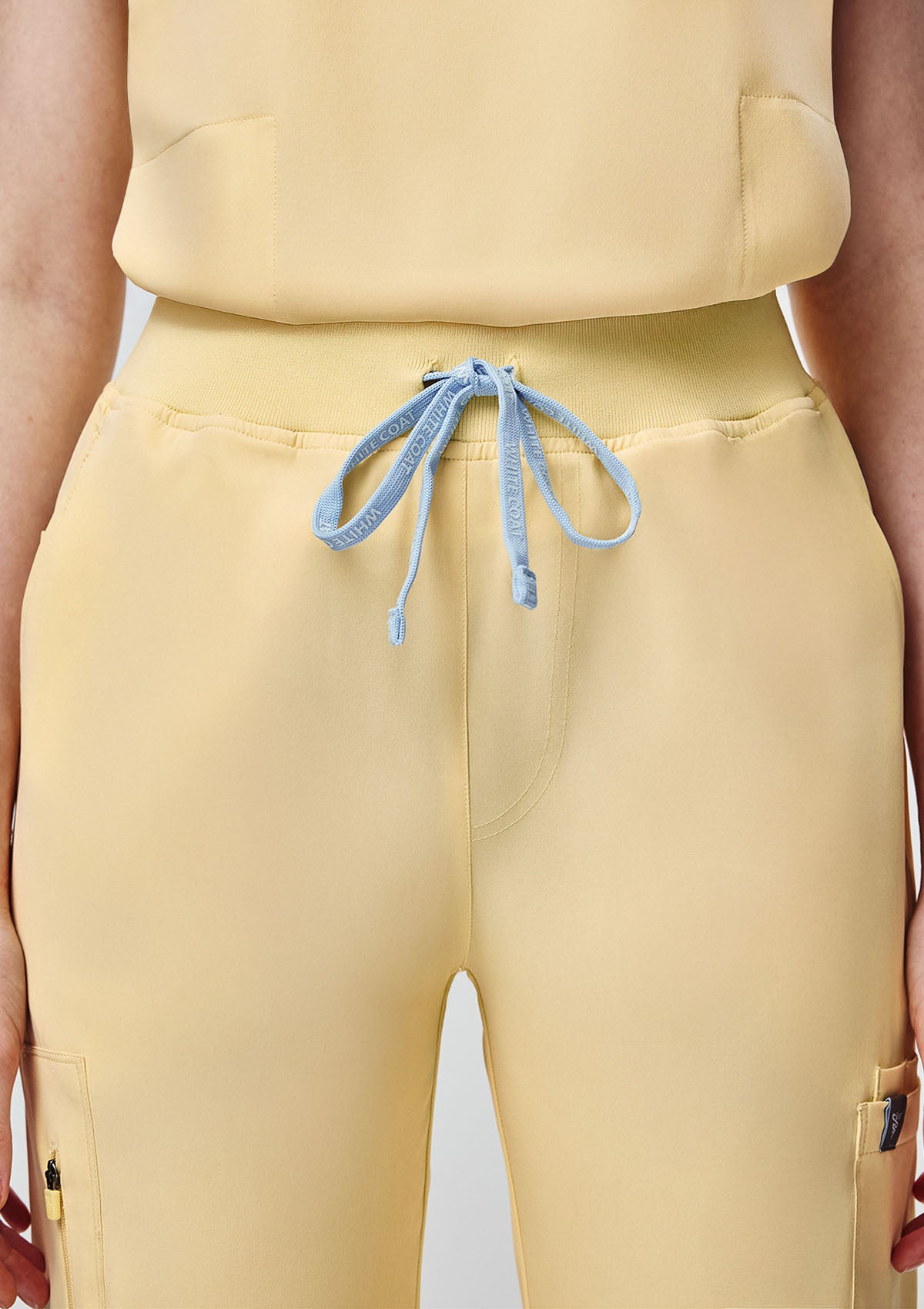 Ribbed Straight Cut MoveTech® Scrub Pants Core+ - Women / Buttercream