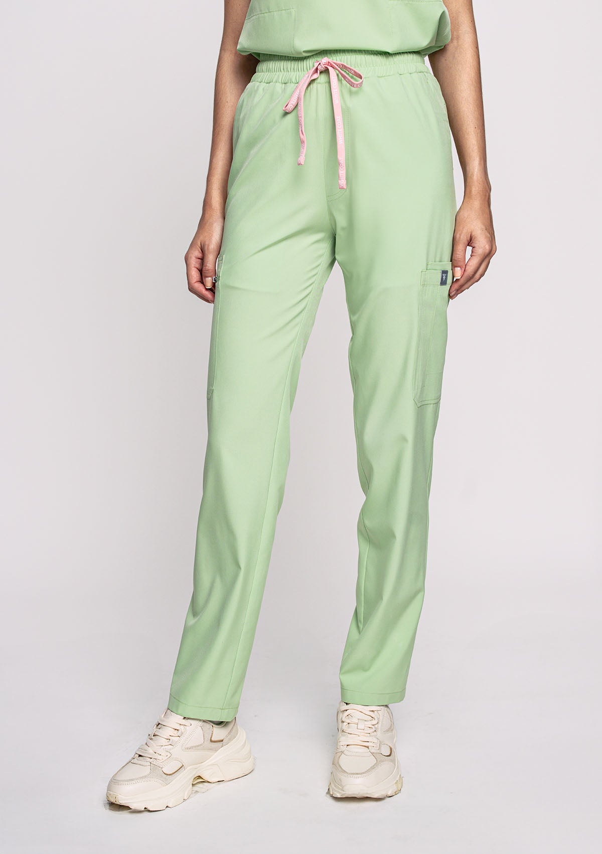 Tapered MoveTech® Scrub Pants - Women / Lime