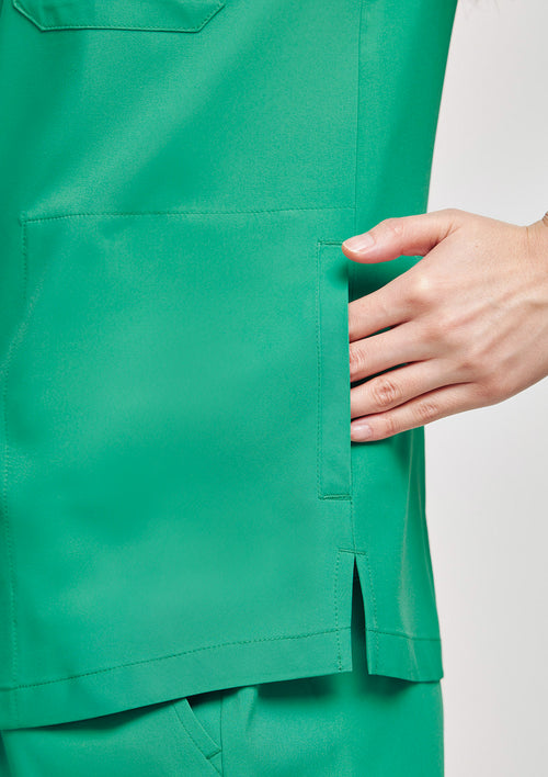 4-Pocket MoveTech® Scrub Top - Women / Cactus