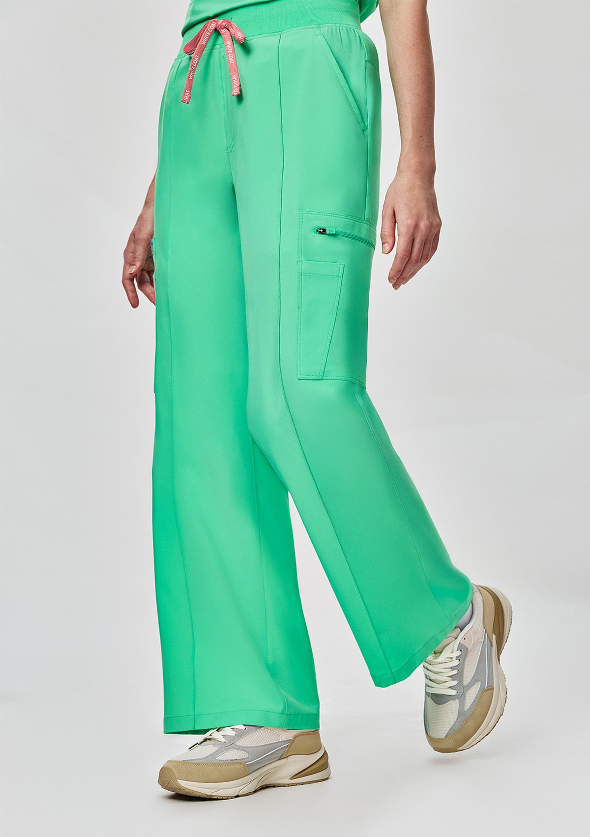 Wide Leg MoveTech® Scrub Pants Core+ - Women / Cool Mint