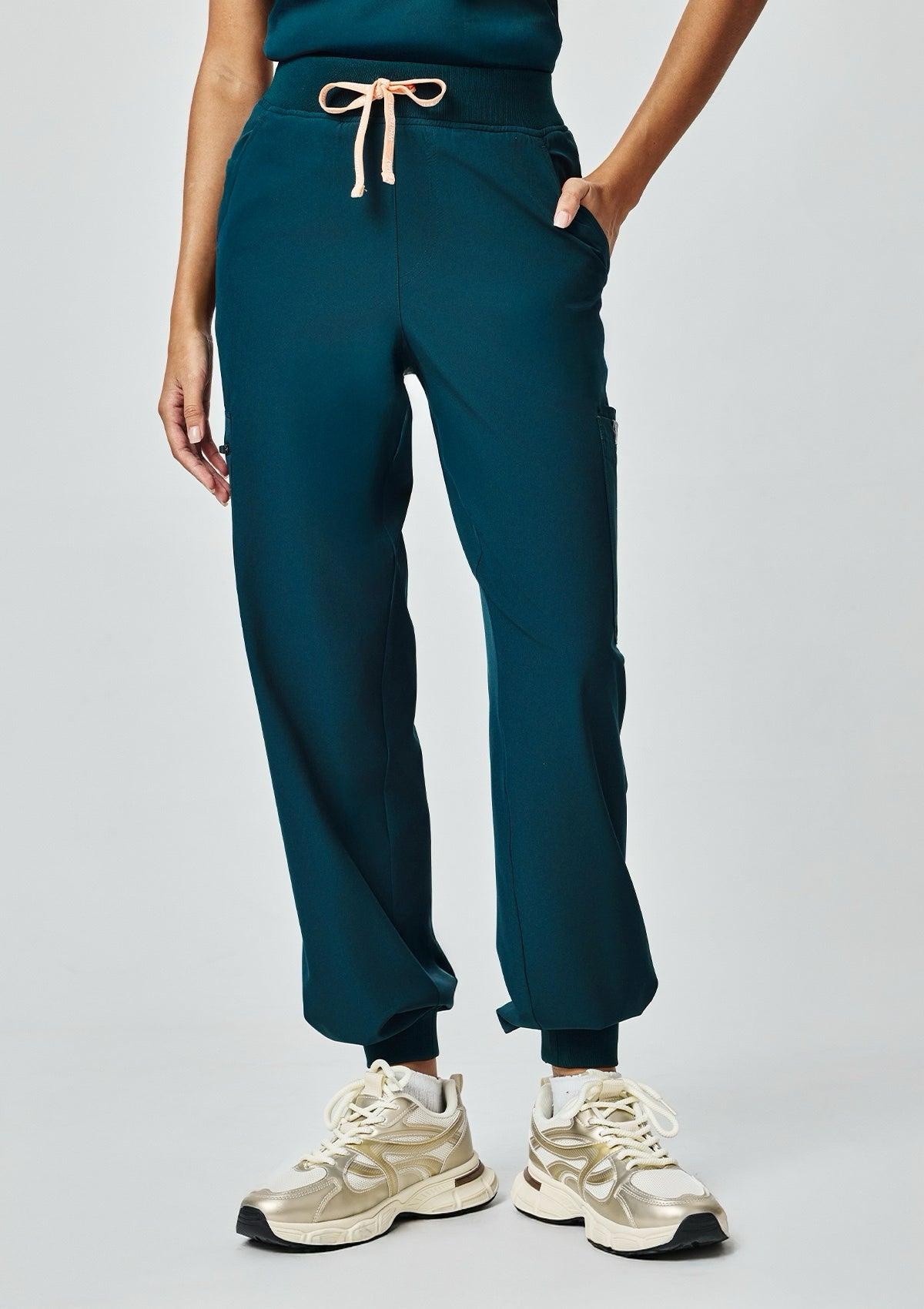 Jogger MoveTech® Scrub Pants - Women / Deep Teal