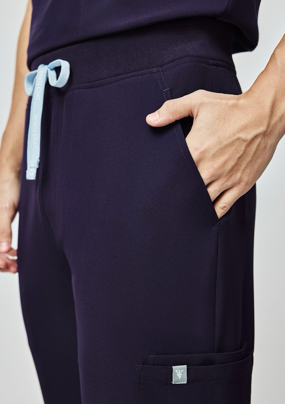 Jogger MoveTech® Scrub Pants - Men / Midnight Purple