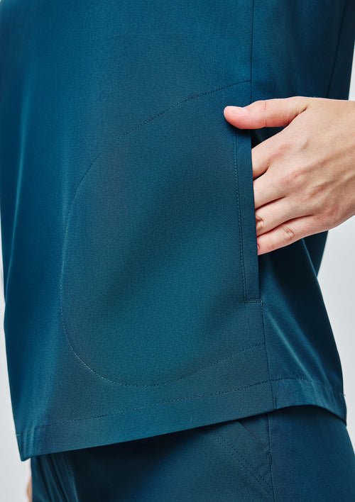 3-Pocket MoveTech® Scrub Top Core+ - Women / Pacific Tide