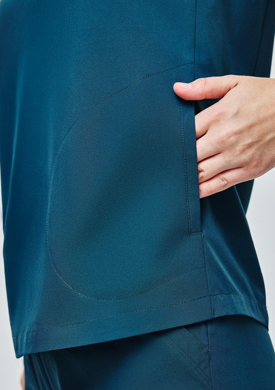 3-Pocket MoveTech® Scrub Top Core+ - Women / Pacific Tide