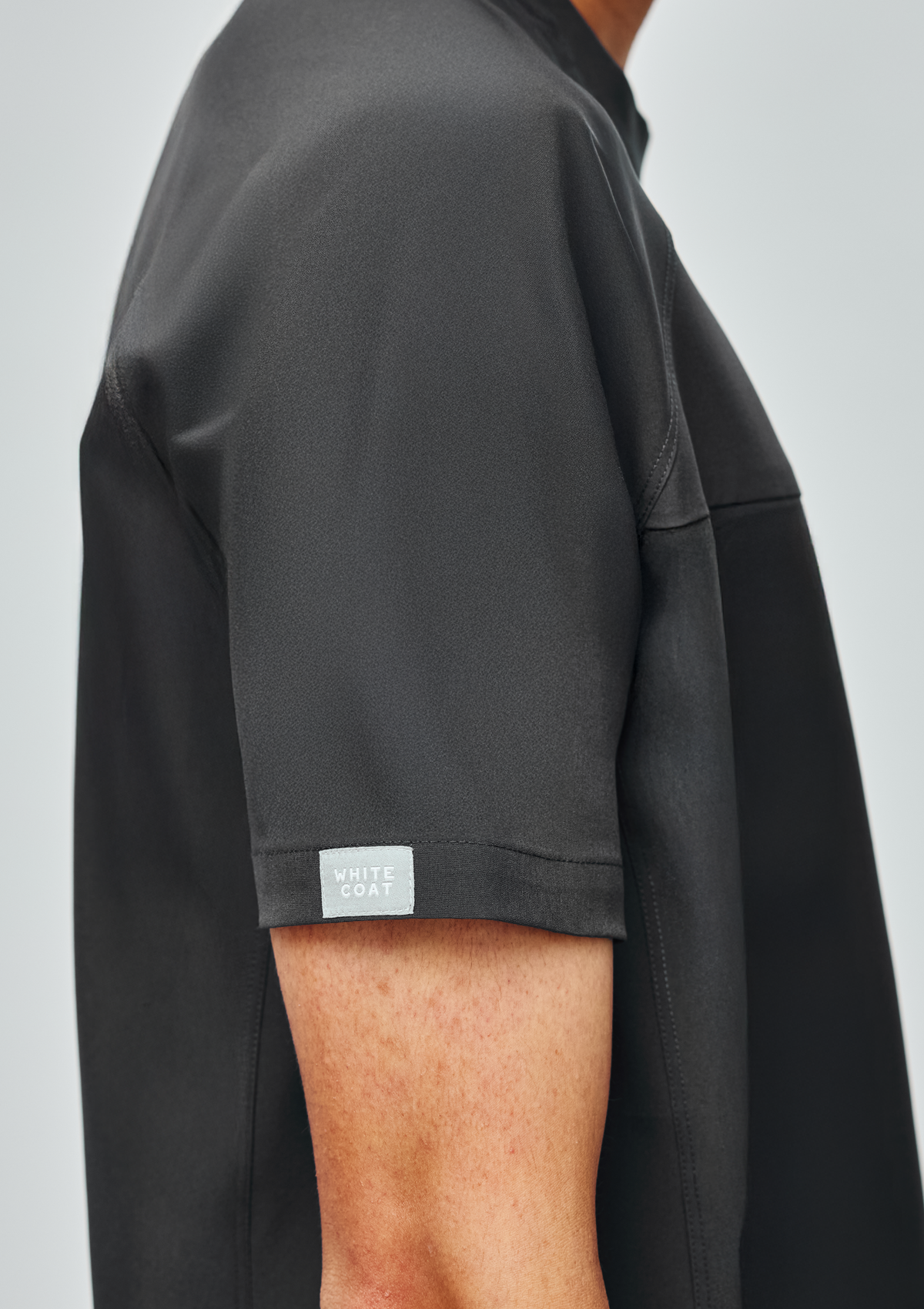 Round Neck MoveTech® Scrub Top Core+ - Men / Graphite