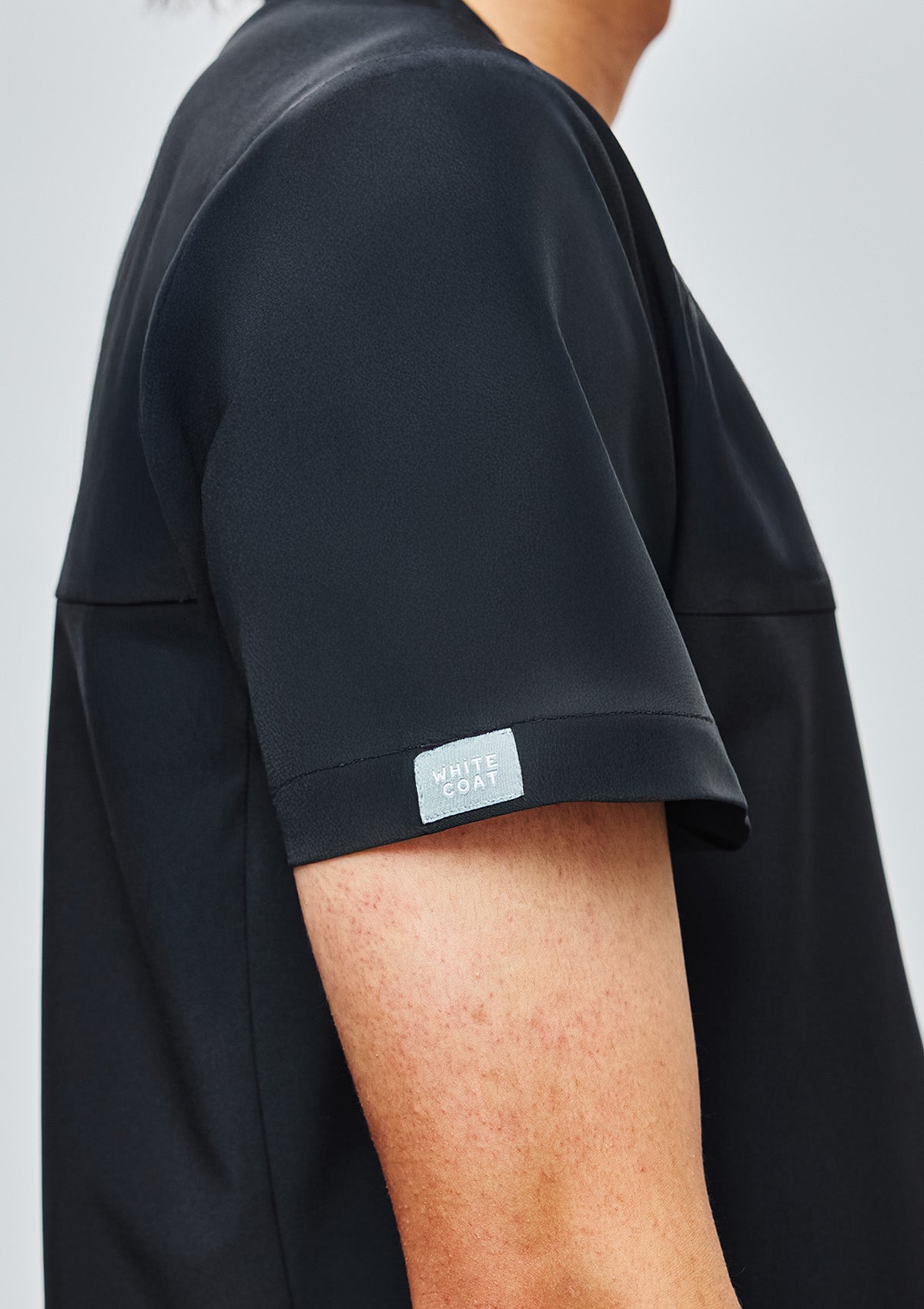 3-Pocket MoveTech® Scrub Top Core+ - Men / So Black